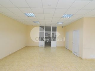 Oficiu spre chirie, 100 mp, euroreparație Centru, 700 € ! foto 2