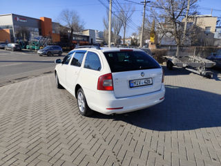 Skoda Octavia foto 2