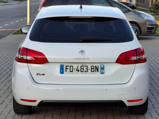 Peugeot 308 foto 7