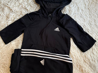 Costum Adidas Original foto 1