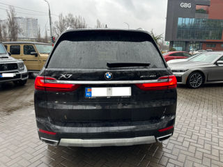 BMW X7 foto 5