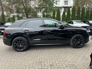 Audi Q8 foto 7