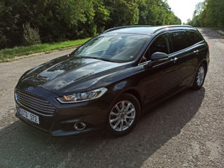 Ford Mondeo foto 1