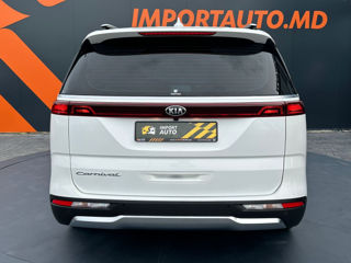 KIA Carnival foto 6