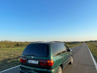 Volkswagen Sharan foto 4