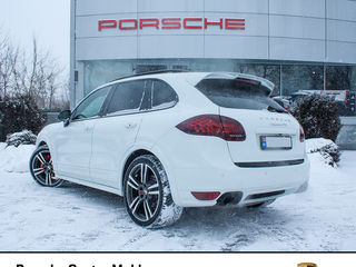 Porsche Cayenne foto 6