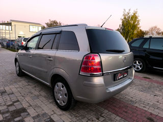 Opel Zafira foto 5