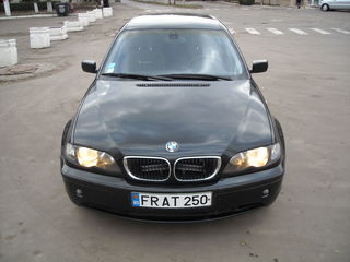 BMW 3 Series foto 1