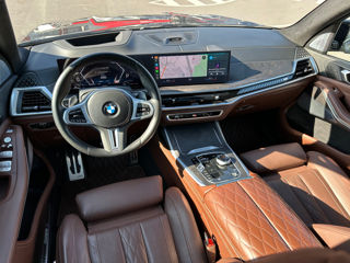 BMW X7 foto 13