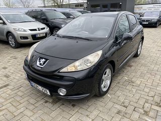 Peugeot 207 foto 5