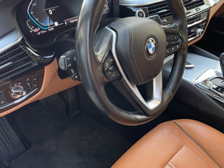 BMW 5 Series foto 7