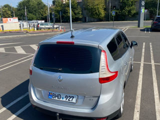 Renault Grand Scenic foto 3