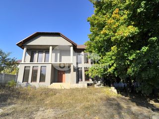 Vânzare casă, 350 mp, 5 ari, Râșcani, 200000 € ! foto 1