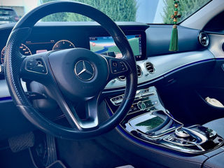 Mercedes E-Class foto 5