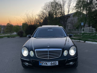 Mercedes E-Class foto 3