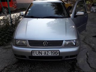 Volkswagen Polo foto 4