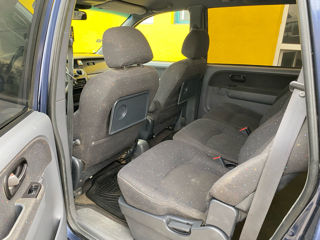 Hyundai Trajet фото 8