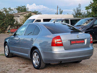 Skoda Octavia foto 4