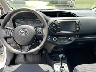 Toyota Yaris foto 7