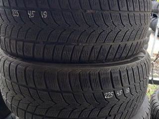 225/45 R19 foto 2