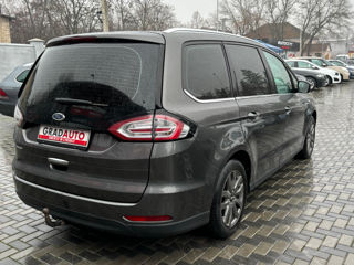 Ford Galaxy foto 6