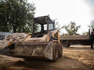 Услуги погрузчика bobcat. Вывоз мусора самосвалом foto 7