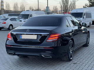 Mercedes E-Class foto 3