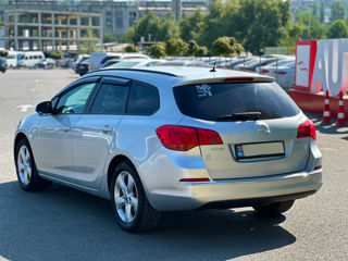 Opel Astra foto 8