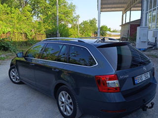 Skoda Octavia foto 9