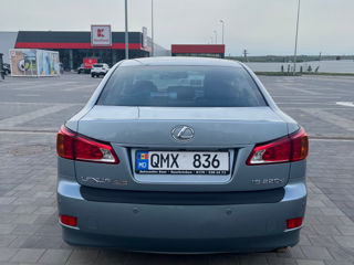 Lexus IS Series foto 5
