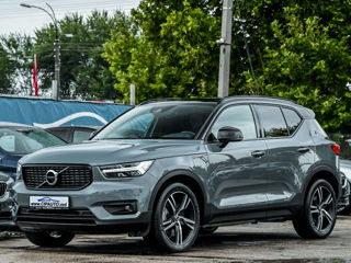 Volvo XC40 foto 1