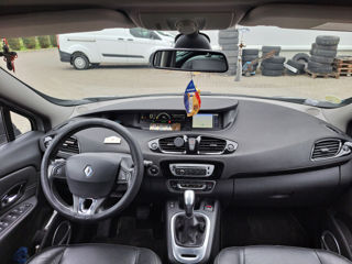 Renault Grand Scenic foto 8