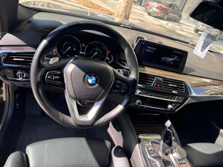 BMW 5 Series foto 5