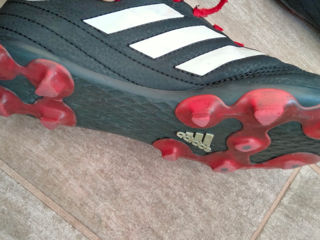 Adidas, fotbal foto 2