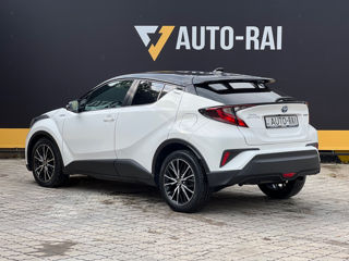 Toyota C-HR foto 7