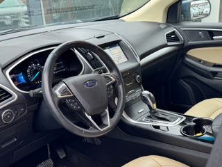 Ford Edge foto 9