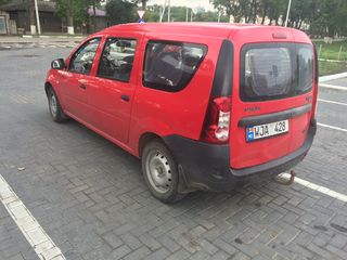 Dacia Logan foto 4