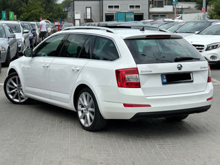 Skoda Octavia foto 3