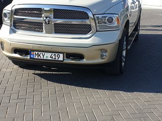 Dodge Ram foto 1