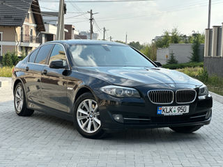 BMW 5 Series foto 3