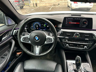 BMW 5 Series foto 9