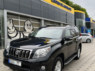 Toyota Land Cruiser Prado foto 2