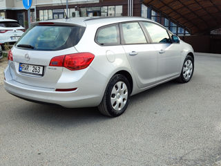 Opel Astra foto 4