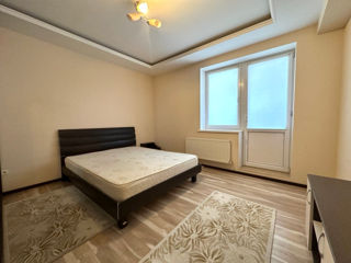 Apartament cu 2 camere, 80 m², Buiucani, Chișinău