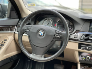 BMW 5 Series foto 9