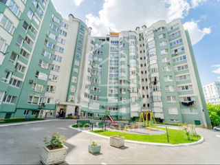 Apartament cu 2 camere, 78 m², Poșta Veche, Chișinău foto 20
