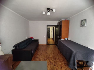 Apartament cu 2 camere, 54 m², Botanica, Chișinău foto 1