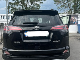 Toyota Rav 4 foto 3