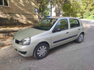 Renault Clio foto 3