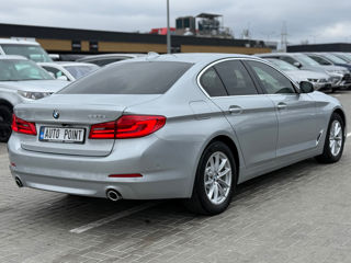 BMW 5 Series foto 3